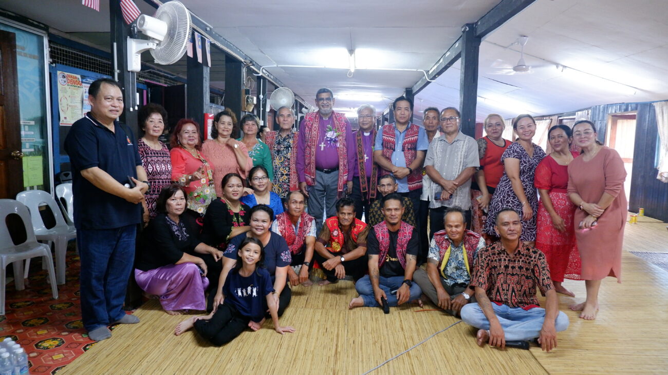 His Grace, Archbishop Ian Ernest visit to the Diocese of Kuching ...